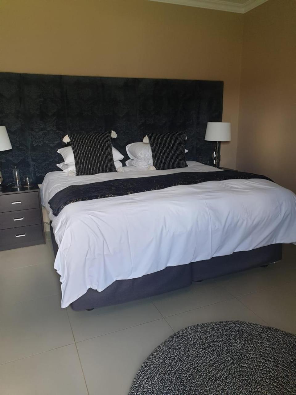 Wetlands Game Lodge Wakkerstroom Room photo
